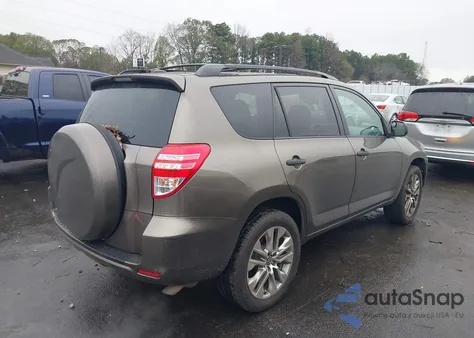 2012 Toyota Rav4 z USA, uszkodzony, nr VIN 2T3ZF4DV2CW106243